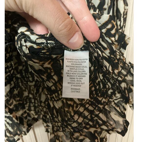 Halogen Beige & Black Animal Lines Long-Sleeve Blouse Size L - Picture 6 of 7